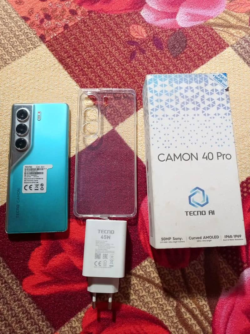 Tecno camon 40pro 3