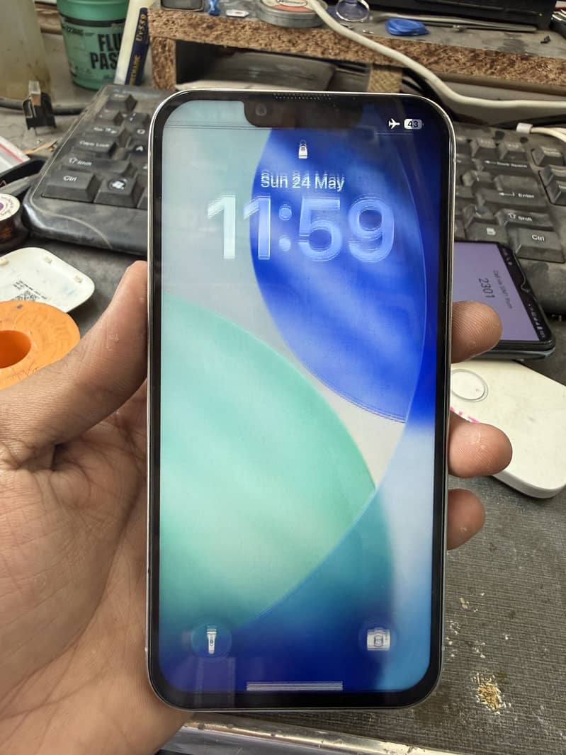 Apple iPhone 13 Pro 2