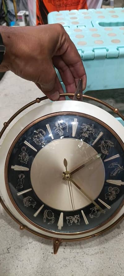 vintage 1960 Metamec Zodiac wall clock