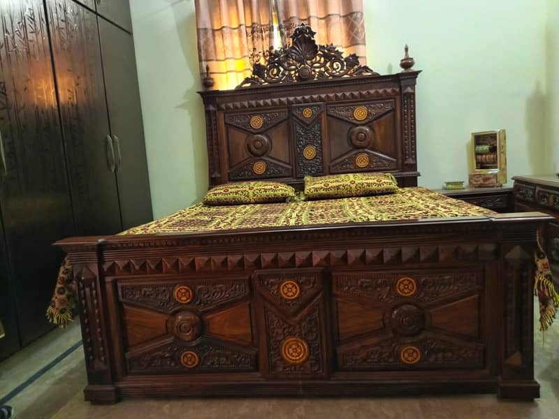 Sheesham bed set 3