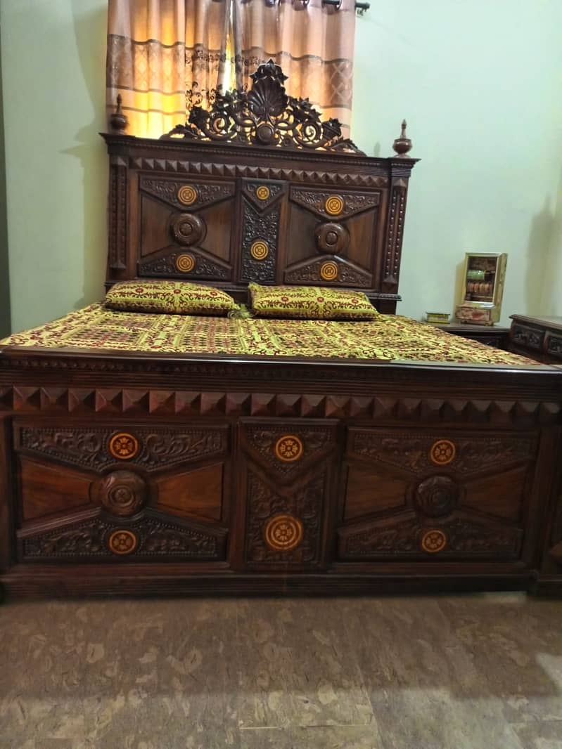 Sheesham bed set 4