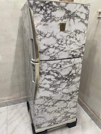 Dawlence fridge for sale - 2009 - All okay working best condtion