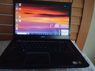 Laptop Dell Vostro 3555