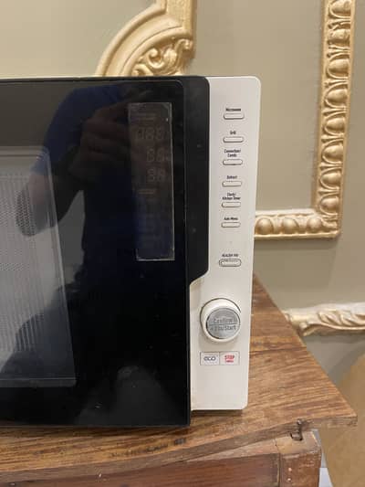 MWO DW-550 AF Air Fryer Microwave Oven Black – Slightly Used
