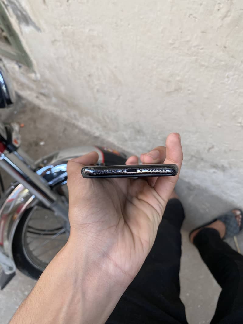 iPhone X 256 4