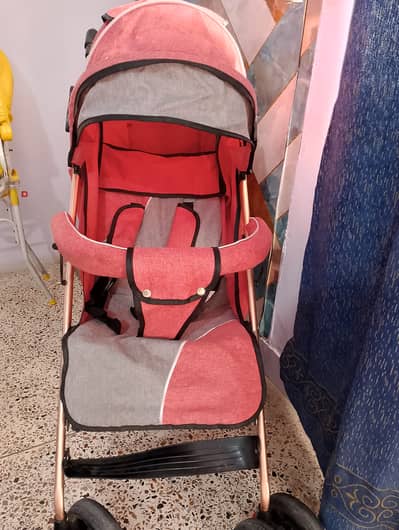 Pram / foldable pram / light weight pram
