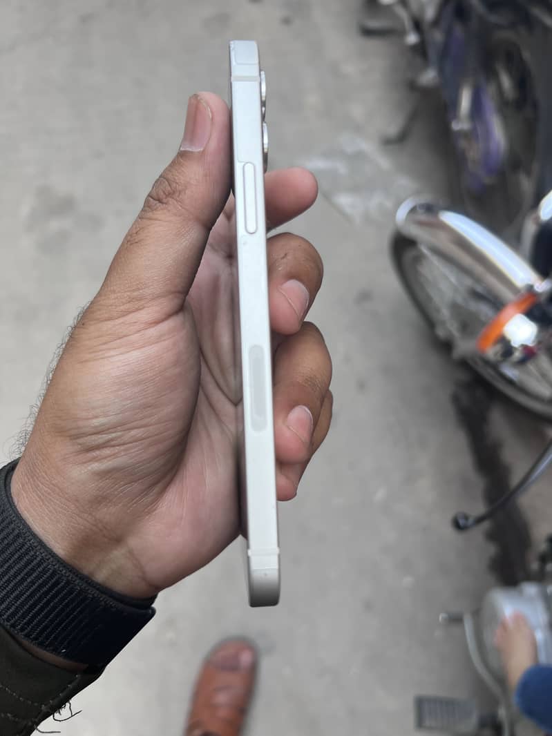 IPhone 12 2