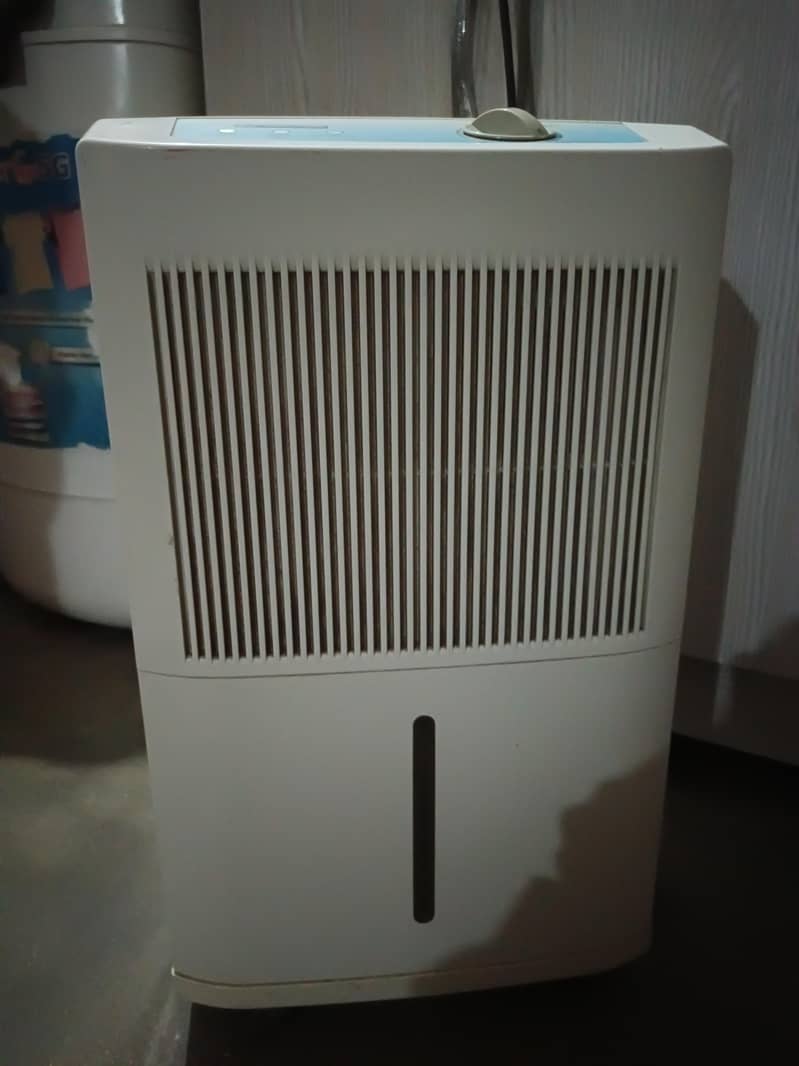 Dio Dehumidifier 1