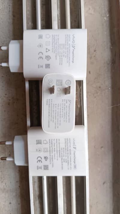 100% Original Vivo 80w 120W FlashCharge Adapter Box Pulled