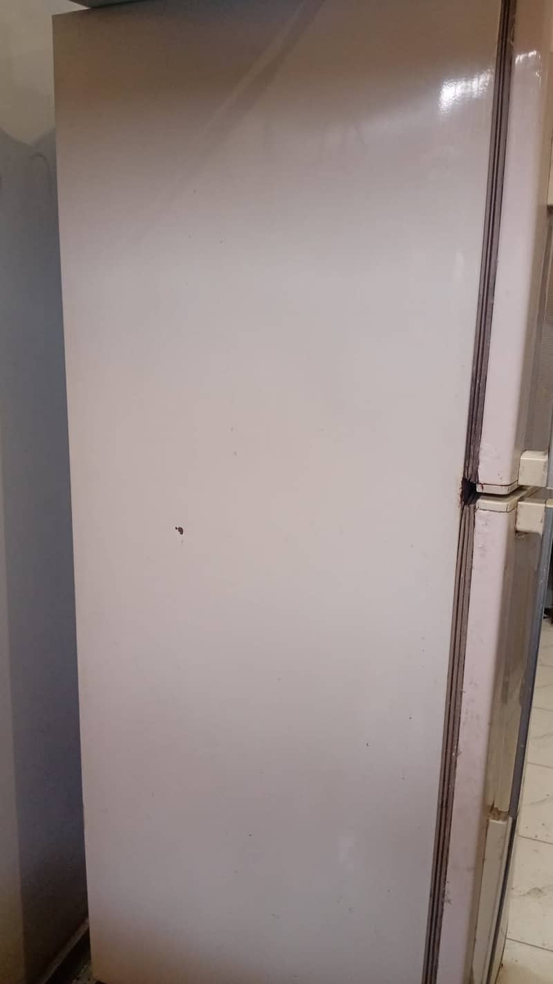 Fridge Dawlance 0