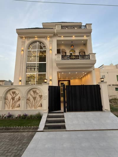 beautiful house for sale in central park housing society lahore