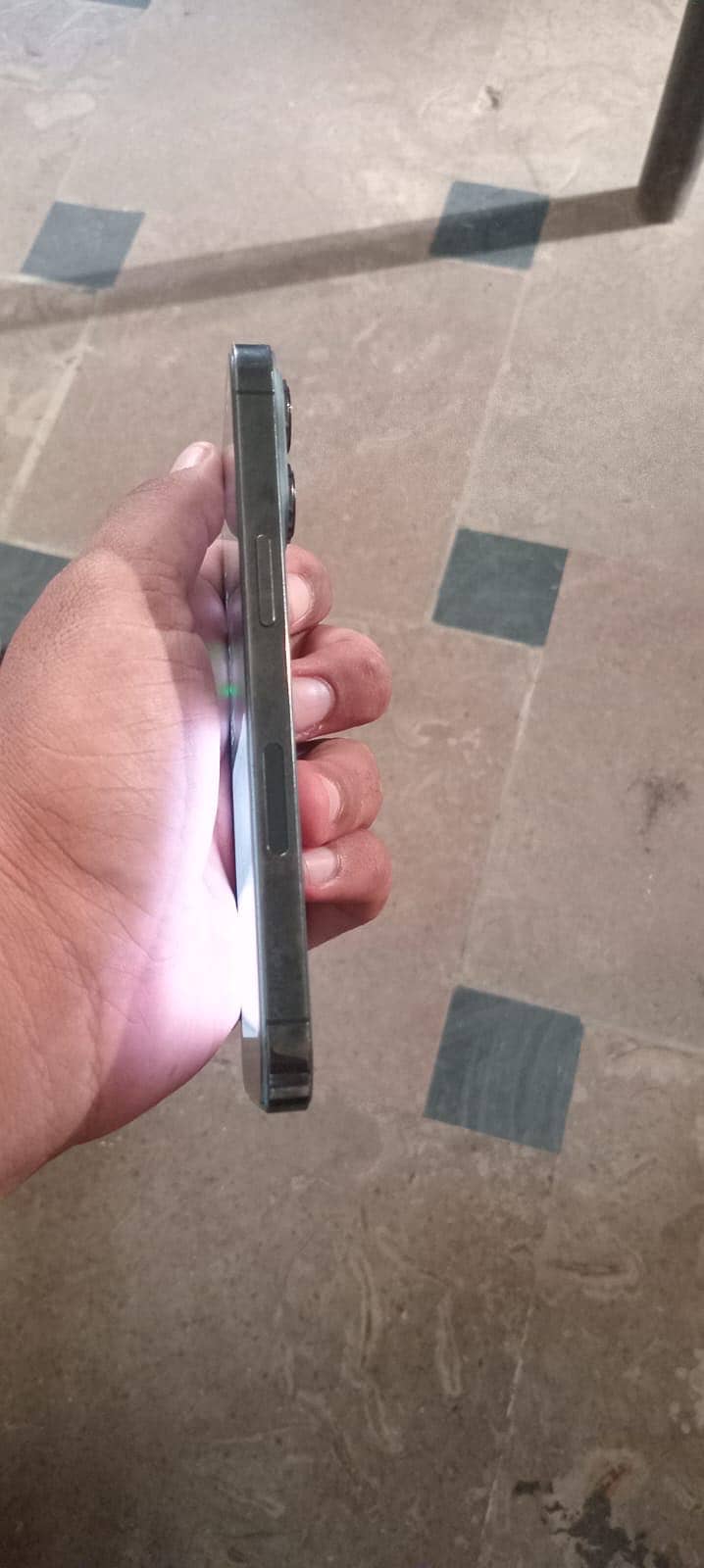 Apple 13pro 3