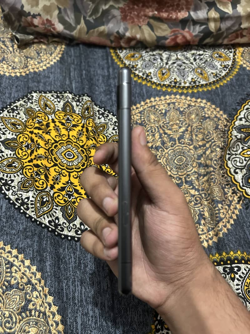 Google Pixel 7a 4