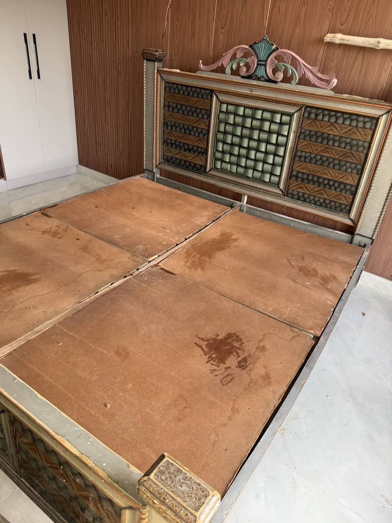 Used bed 1