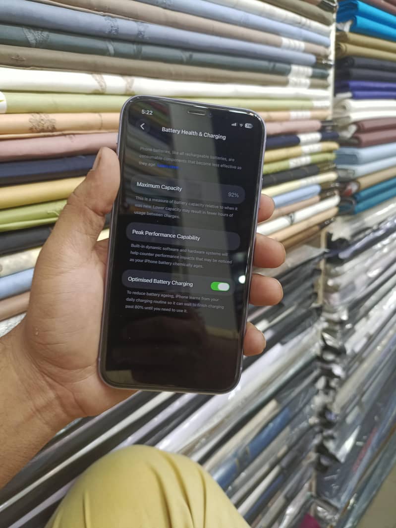 Apple iPhone 11 1