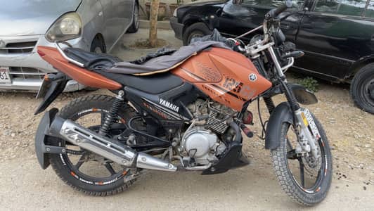 Yamaha YBR 125G 2023 Orange Matte