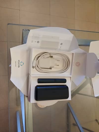 iqos iluma complete kit (smartcore induction system) Phillip Morris
