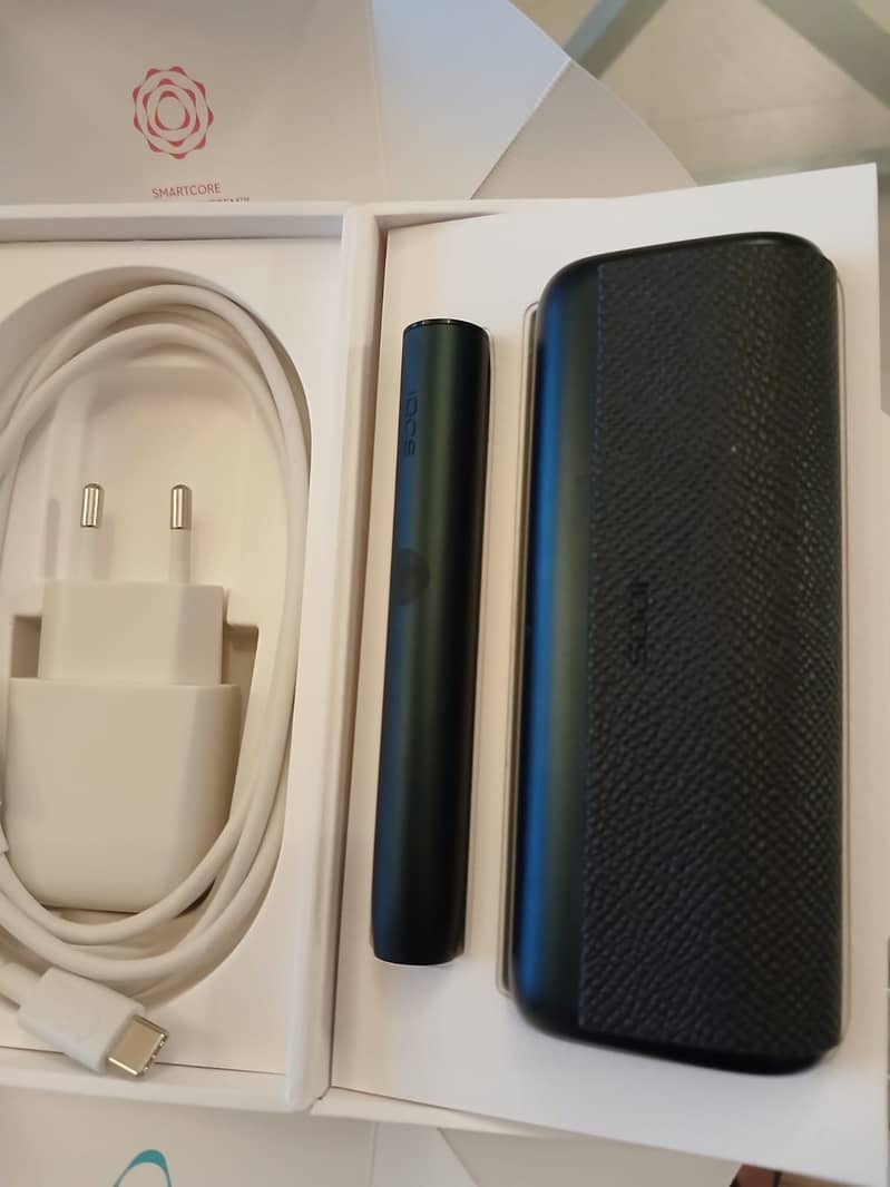 iqos iluma complete kit (smartcore induction system) Phillip Morris ...