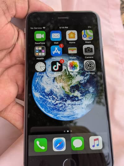 iPhone 6 plus 10/10 condition for sale 64Gb urgent sale e