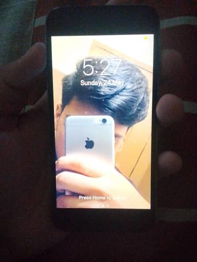 Apple iPhone 6