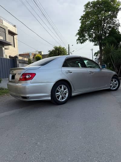 Toyota Mark X 2005