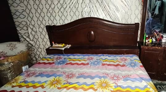 double bed with mattres.