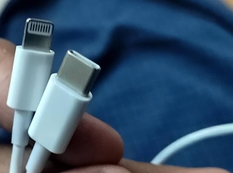 Iphone Original Cable 3