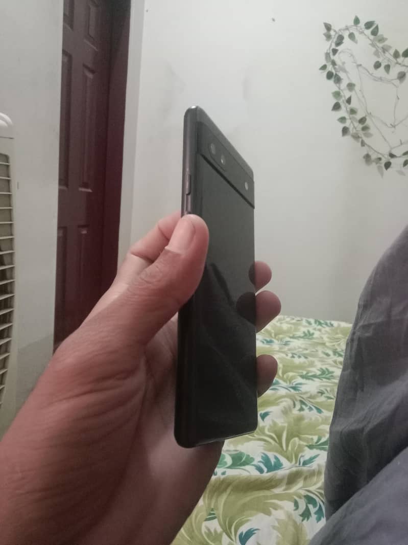 google pixel 6a 5