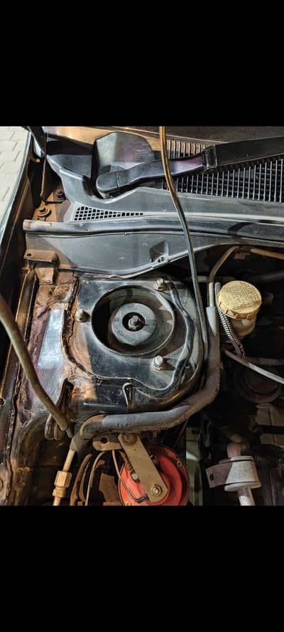 Mitsubishi 1300 cc engine