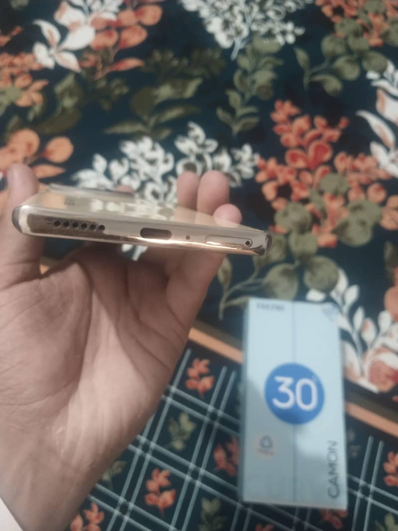 Tecno CAMON 30S 2