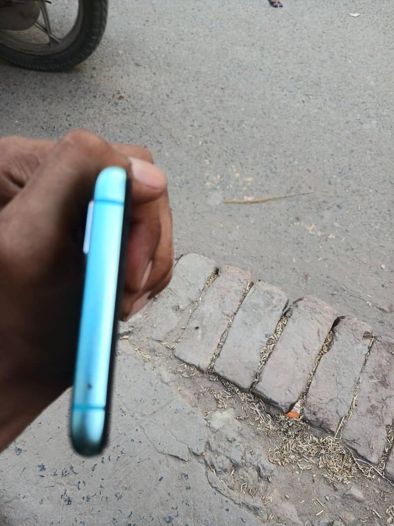 One Plus 8T 6