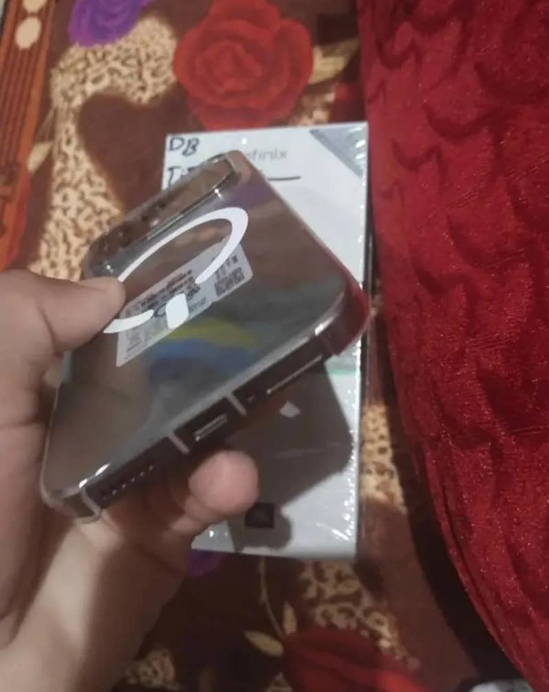 INFINIX Note 60 2