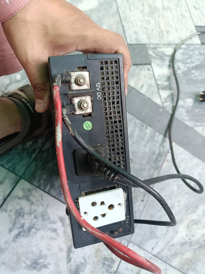 UPS Single Battery 3