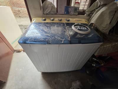 Dawlance 12kg large size Semi Automatic twin tub washing machine
