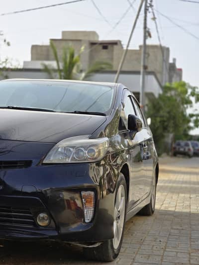 toyota prius auto parking