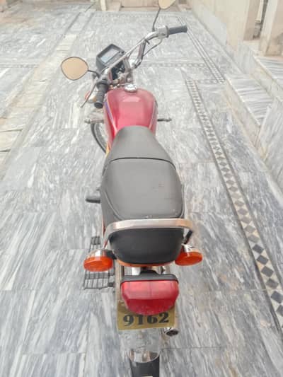 Honda cd70 model 2005