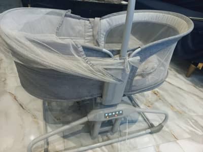 Mastela 4 in 1 electric swing, mobile controlled