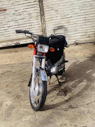 2021 model original 10k chli hai 03083748704