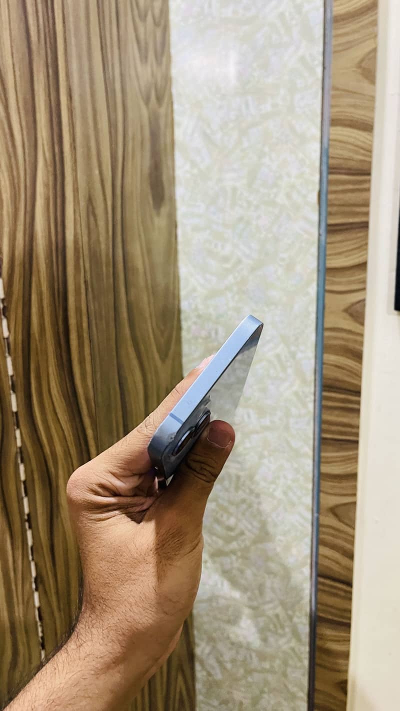 IPHONE 14 PLUS 4