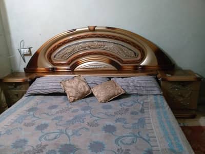 bedroom set for sale urgently