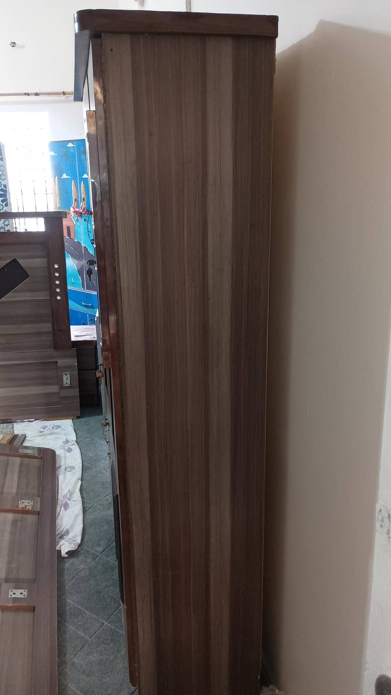 Divider 2