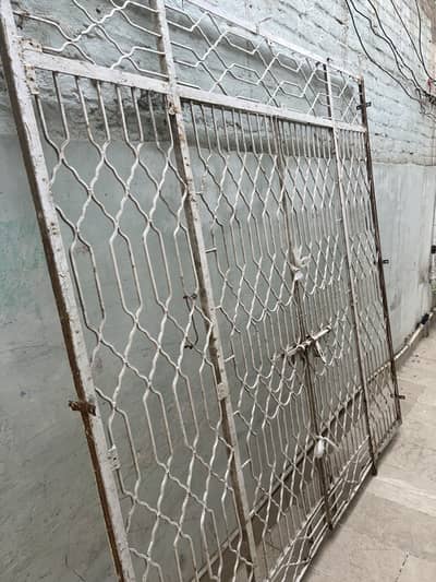 Iron Grill heavy quality 7x7 feet