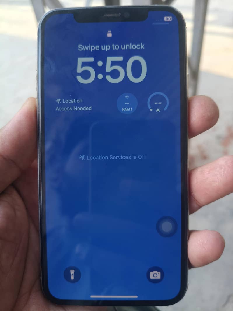 iphone XS 1