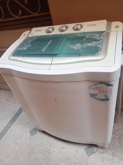 kenwood twin tub washing machine 100 geniun. . non repaired for sale