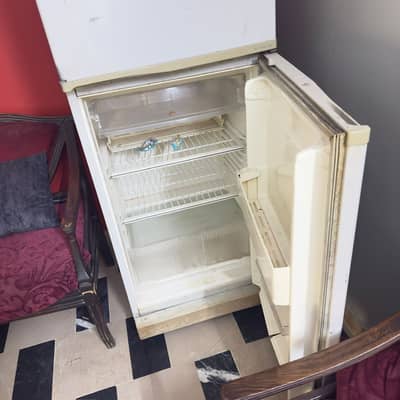 Sanyo fridge