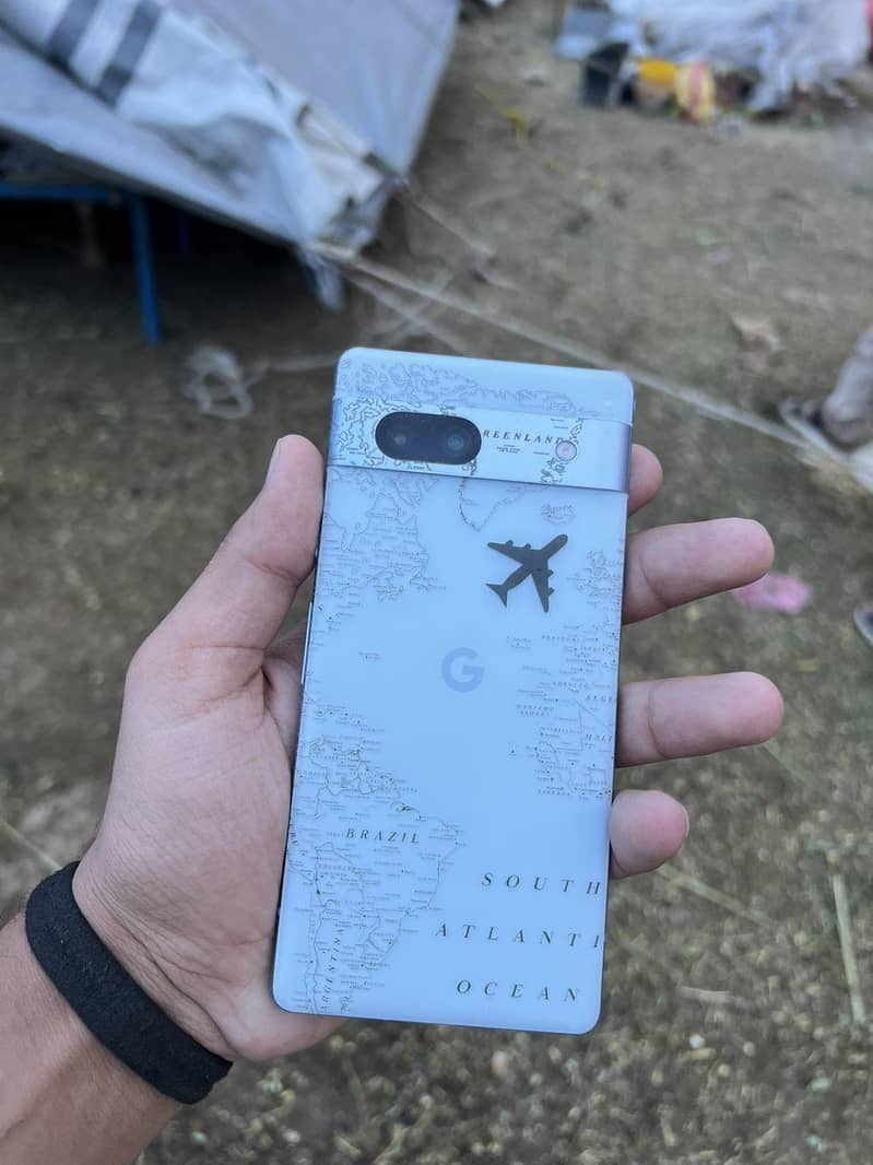 Google Pixel 7a 1