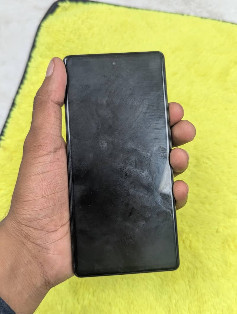 Google pixel 6a 5