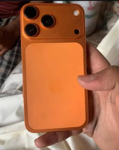 i phone xr convert 17 pro