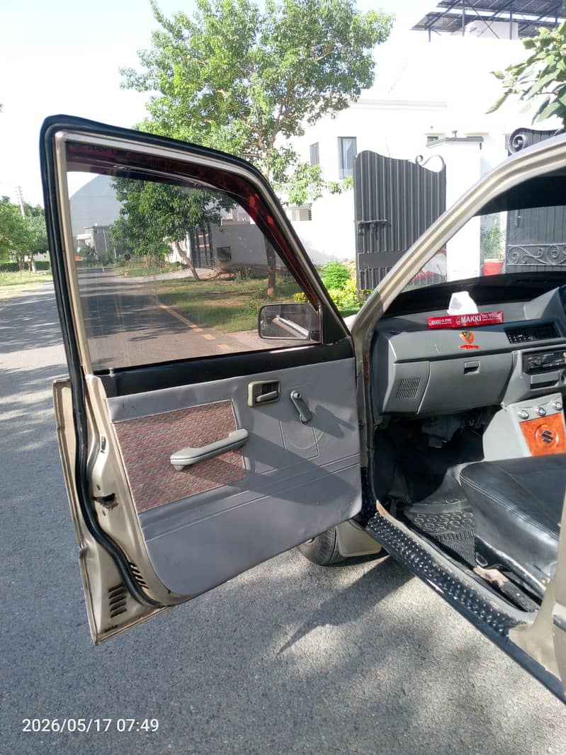 2015 model mehran 13