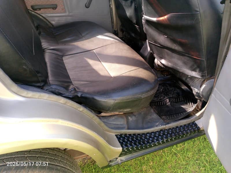 2015 model mehran 19